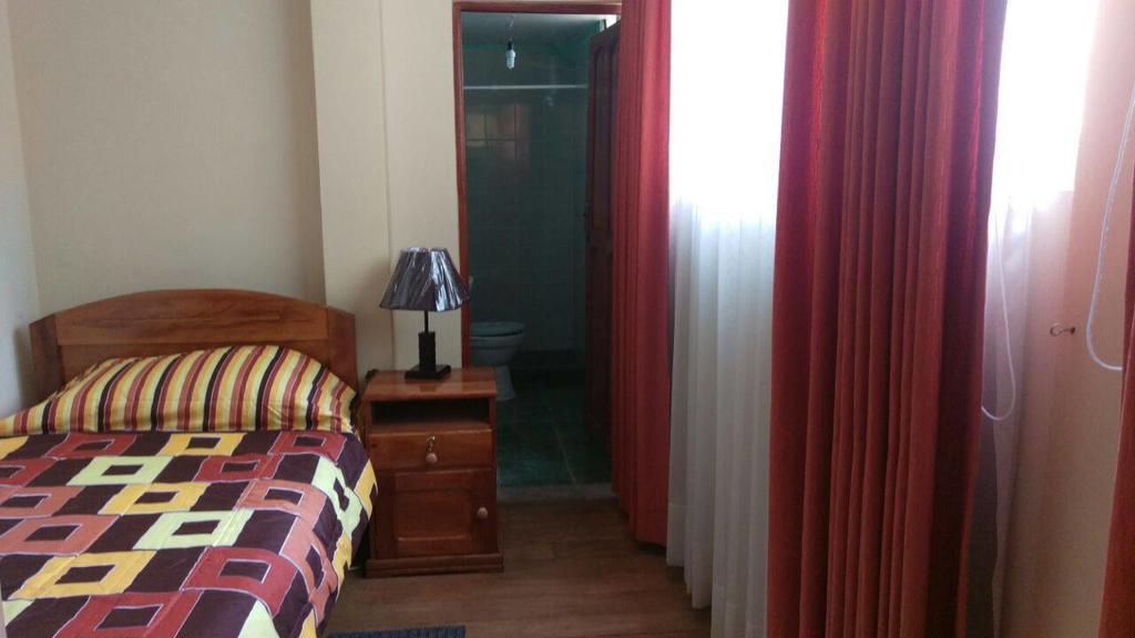 Hostal Umajalzu 라파스 외부 사진